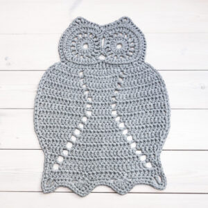 Light grey owl shaped rug